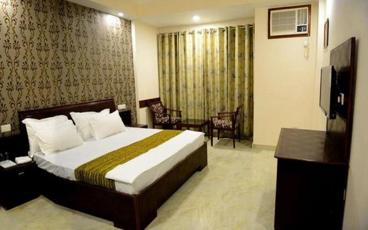 Anurag Hotel Katra  Eksteriør bilde